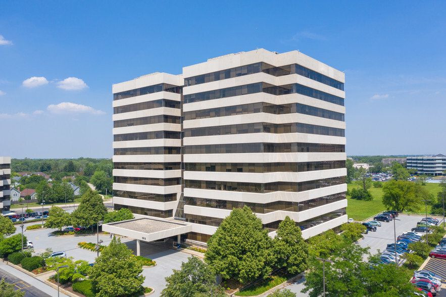 1815 S Meyers Rd, Oakbrook Terrace, IL en alquiler - Foto del edificio - Imagen 1 de 12