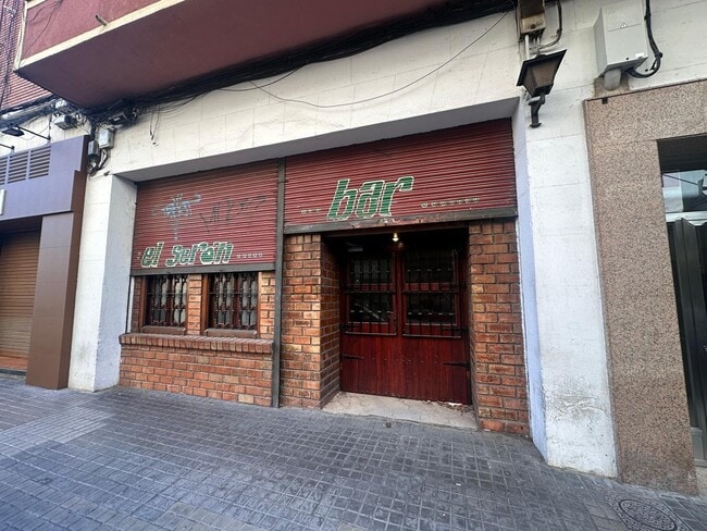 Más detalles de Calle Juan José Lorente, 54, Zaragoza - Local en alquiler