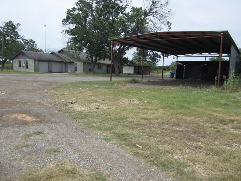 13042 Interstate 10 E, Marion, TX en alquiler - Foto del edificio - Imagen 2 de 4