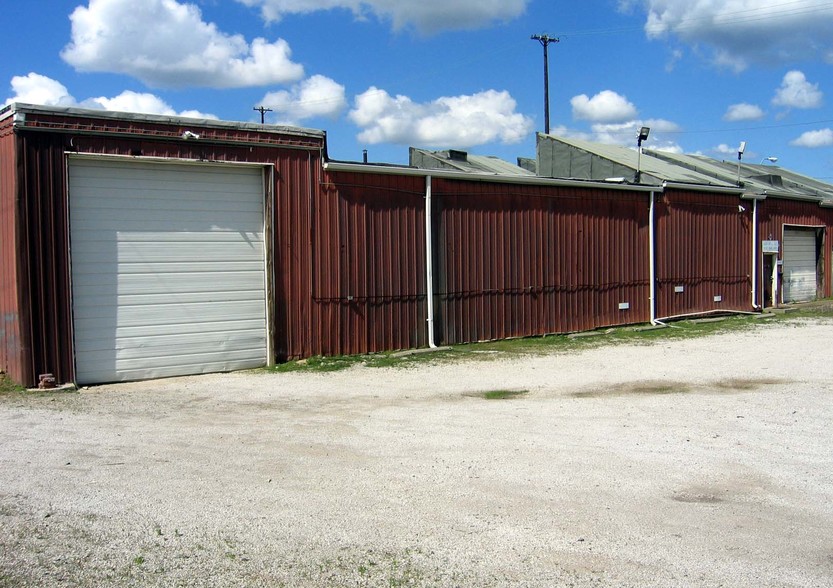 Good Cheap Warehouse Space cartera de 2 inmuebles en venta en LoopNet.es - Foto del edificio - Imagen 2 de 2