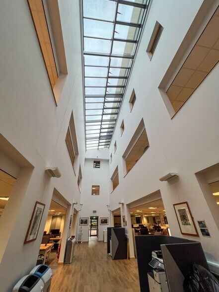 Bedwas Rd, Caerphilly en alquiler - Foto del edificio - Imagen 3 de 4