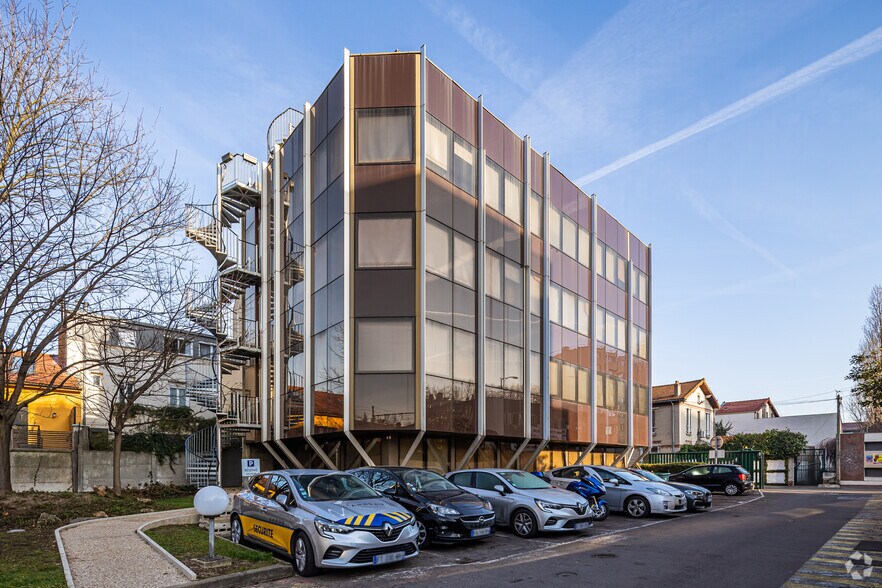 60 Rue Etienne Dolet, Malakoff en venta - Foto del edificio - Imagen 2 de 8