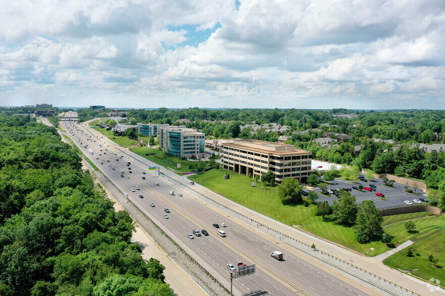 14755 N Outer 40 Rd, Chesterfield, MO en alquiler - Foto del edificio - Imagen 3 de 3