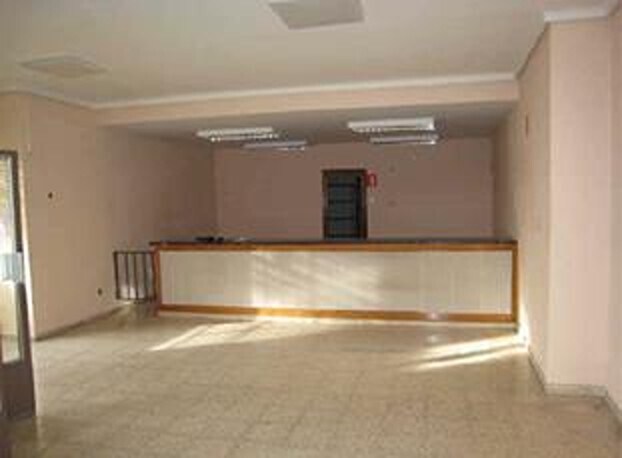 Local en Villar de Peralonso, Salamanca en venta - Foto del interior - Imagen 2 de 2