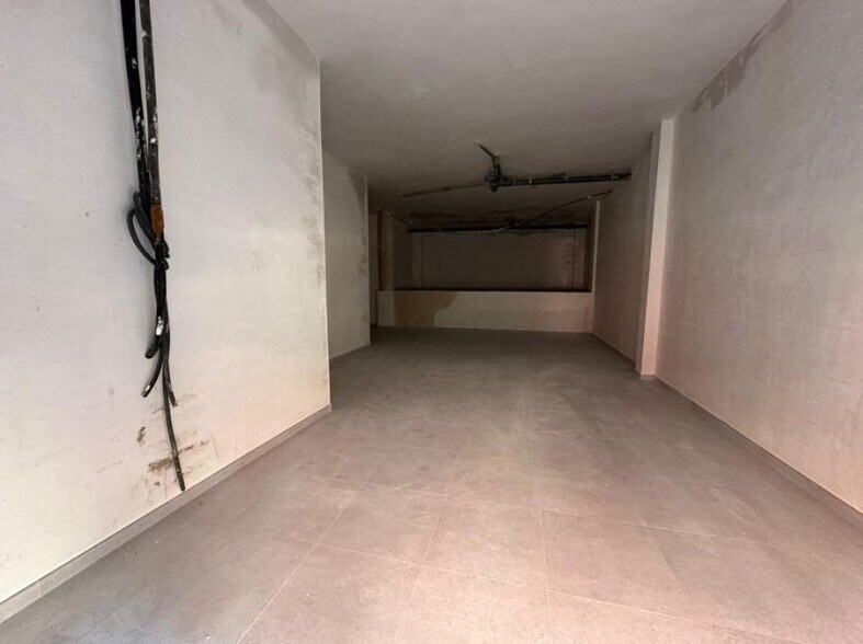 Local en Alzira en venta - Foto del edificio - Imagen 2 de 3