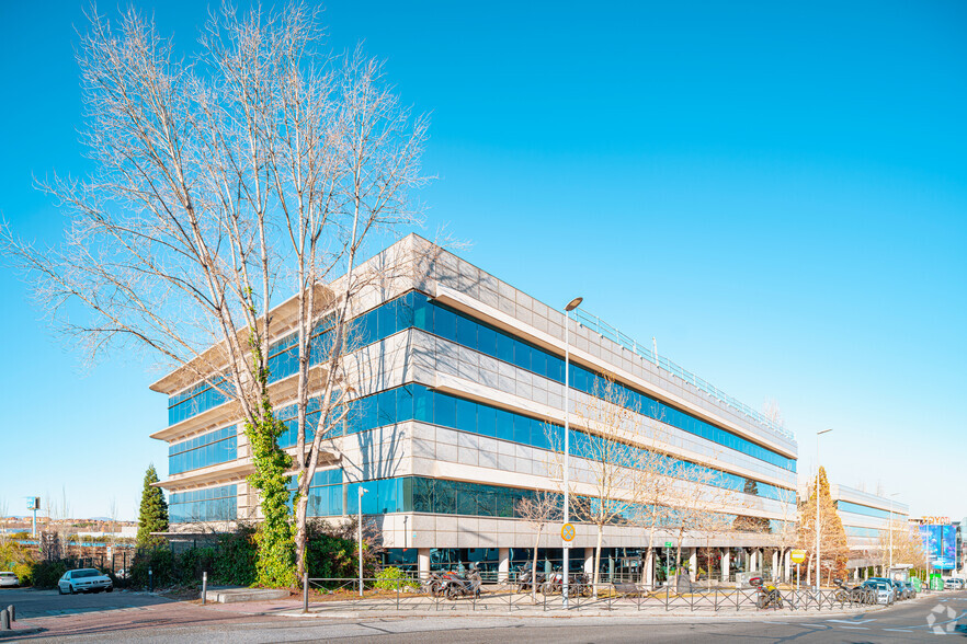 Avenida De Bruselas, 26, Alcobendas, Madrid en alquiler - Foto principal - Imagen 1 de 3