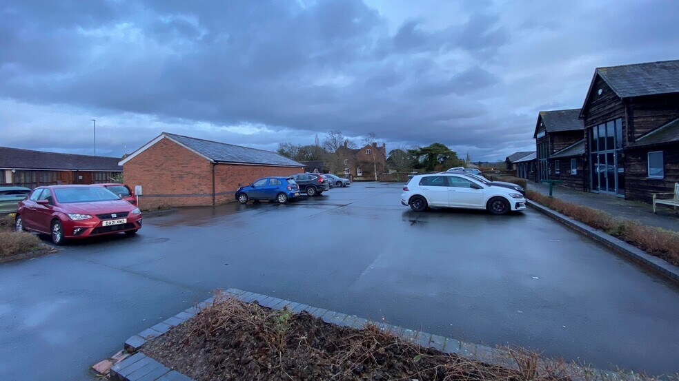 Two Mile Ln, Highnam en alquiler - Foto del edificio - Imagen 2 de 3