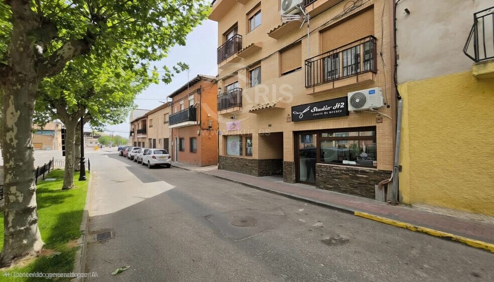 Edificio residencial en Casarrubios del Monte, Toledo en venta - Foto del edificio - Imagen 2 de 4