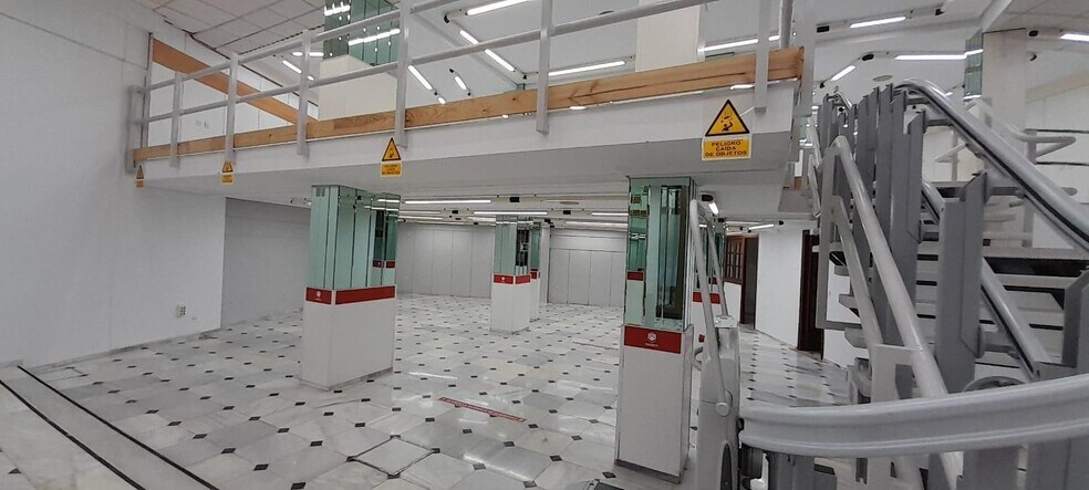 Local en Córdoba, Córdoba en alquiler - Foto del interior - Imagen 3 de 40