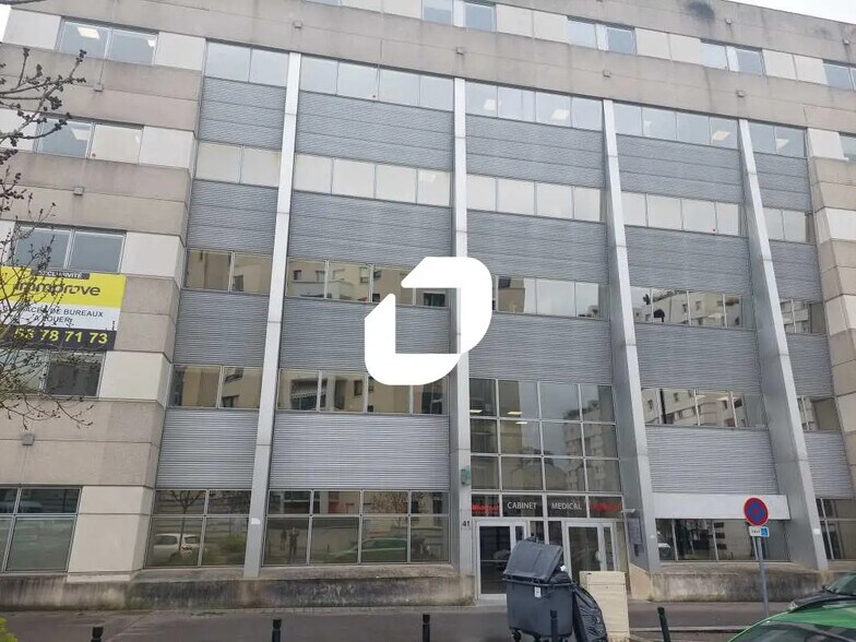 41 Boulevard Vauban, Guyancourt en alquiler - Foto del edificio - Imagen 2 de 8