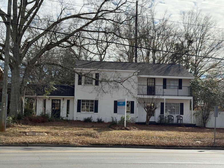 404 Opelika Rd, Auburn, AL en alquiler - Foto del edificio - Imagen 2 de 14