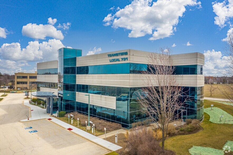 1000 Burr Ridge Pky, Burr Ridge, IL en alquiler - Foto del edificio - Imagen 1 de 13