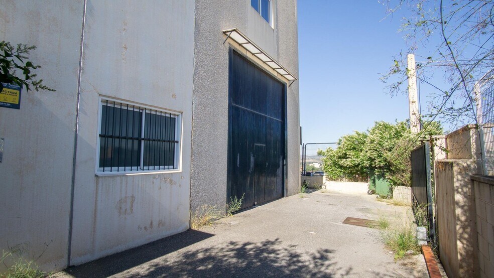 Nave en Petrer en venta - Foto del edificio - Imagen 1 de 17