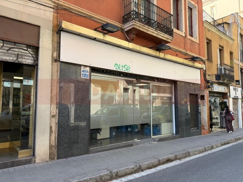 Edificio residencial en Barcelona, Barcelona en venta Foto del edificio- Imagen 1 de 3