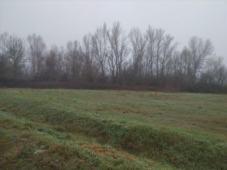 Terreno en Chozas de Abajo en venta - Foto del edificio - Imagen 2 de 9