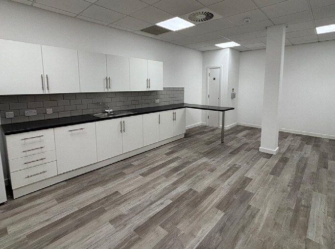 1 The Pavilions, Solihull en alquiler Foto del interior- Imagen 1 de 3