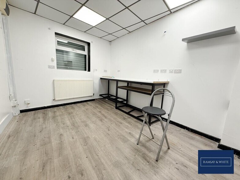 34A High St, Merthyr Tydfil en venta - Foto del edificio - Imagen 3 de 10