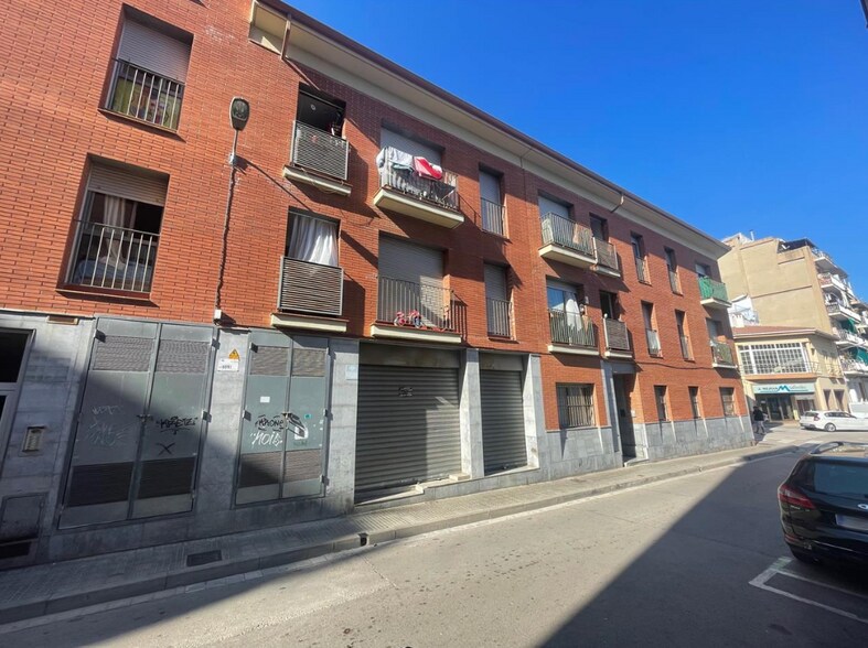 Edificio residencial en Pineda de Mar, Barcelona en venta - Foto del edificio - Imagen 3 de 4