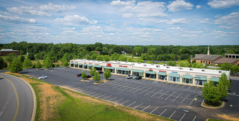 660 S Pierce St, Eden, NC en alquiler - Foto del edificio - Imagen 1 de 4