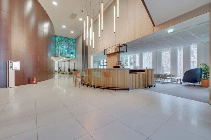 21 Rue Bara, Issy-les-Moulineaux en alquiler - Foto del edificio - Imagen 2 de 14