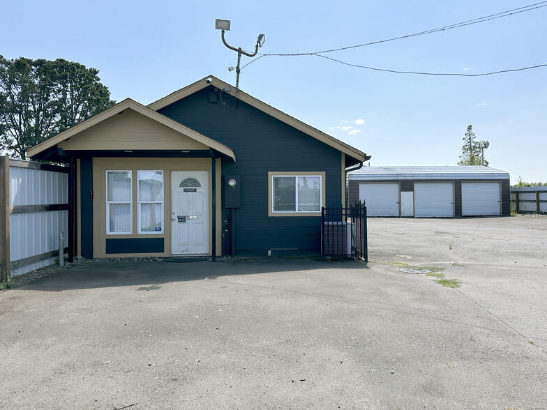 1370 Smith St NE, Salem, OR en venta - Foto del edificio - Imagen 1 de 10