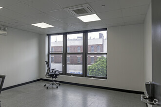 2918 Third Ave, Bronx, NY en alquiler Foto del interior- Imagen 1 de 6