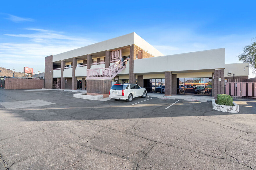 9119 N 7th St, Phoenix, AZ en alquiler - Foto del edificio - Imagen 3 de 24