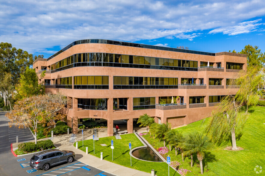 9820 Willow Creek Rd, San Diego, CA en alquiler - Foto del edificio - Imagen 2 de 13