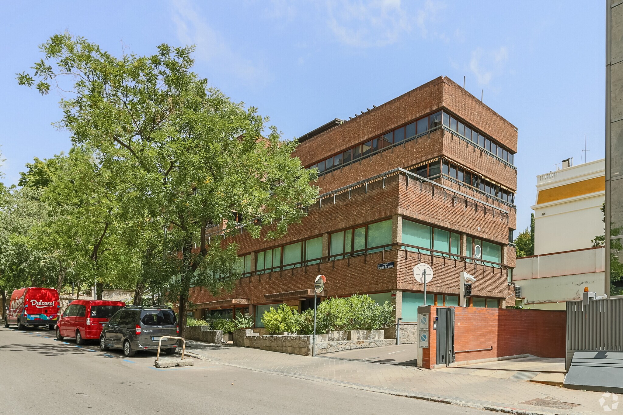 Calle Álvarez de Baena, 4, Madrid, Madrid en venta Foto principal- Imagen 1 de 1