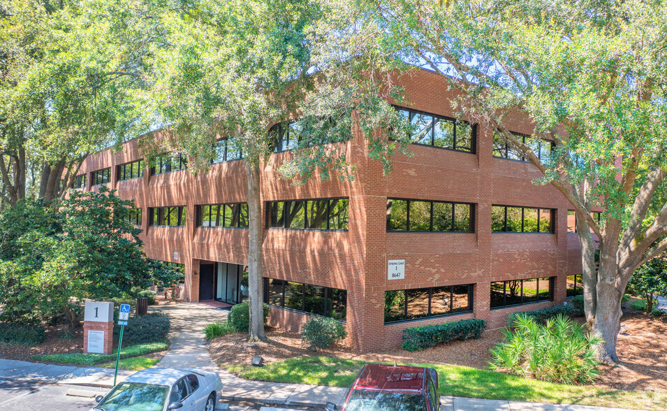 8647 Baypine Rd, Jacksonville, FL en alquiler - Foto del edificio - Imagen 3 de 18