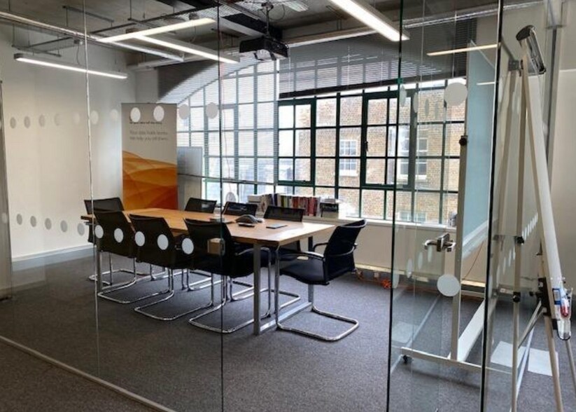 376-378 Chiswick High Rd, London en alquiler - Foto del edificio - Imagen 3 de 4