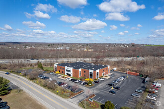 300 Metro Center Blvd, Warwick, RI - VISTA AÉREA  vista de mapa