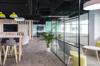 Midsummer Blvd, Milton Keynes en alquiler Foto del interior- Imagen 1 de 7