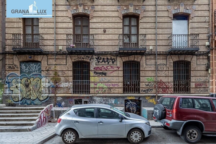 Acera del Triunfo, 19, Granada, Granada en venta - Foto del edificio - Imagen 2 de 18