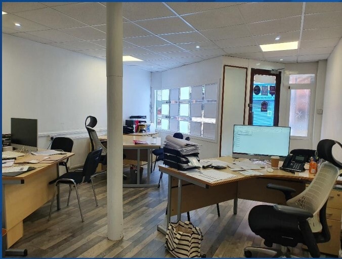 206 Main St, Wishaw, NLK ML2 7LU - Unidad 206 -  - Foto del interior - Image 1 of 2