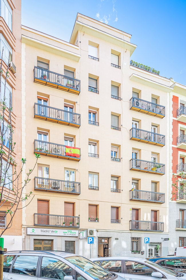 Más detalles de Calle Donoso Cortés, 3, Madrid - Oficina en alquiler