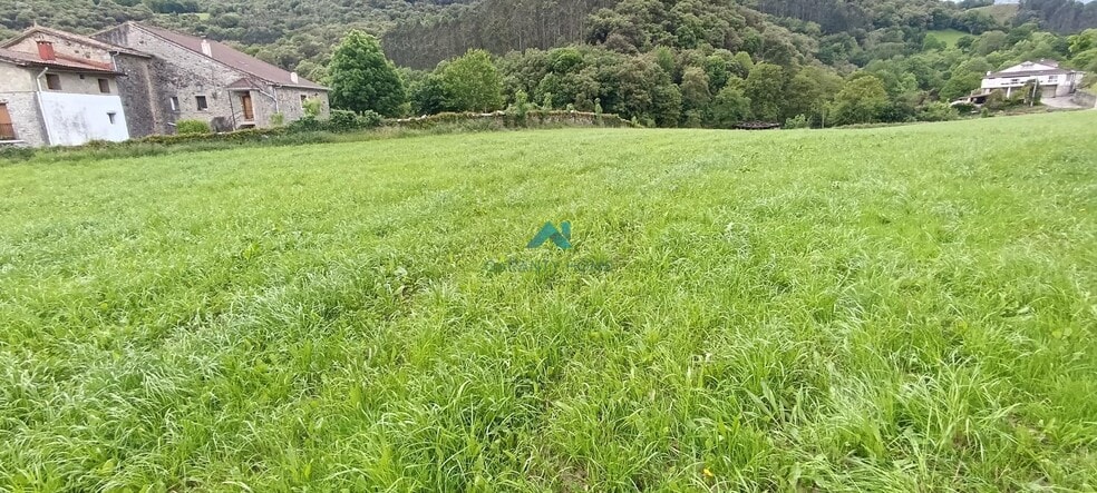 Terreno en Ruesga en venta - Vista aérea - Imagen 3 de 12