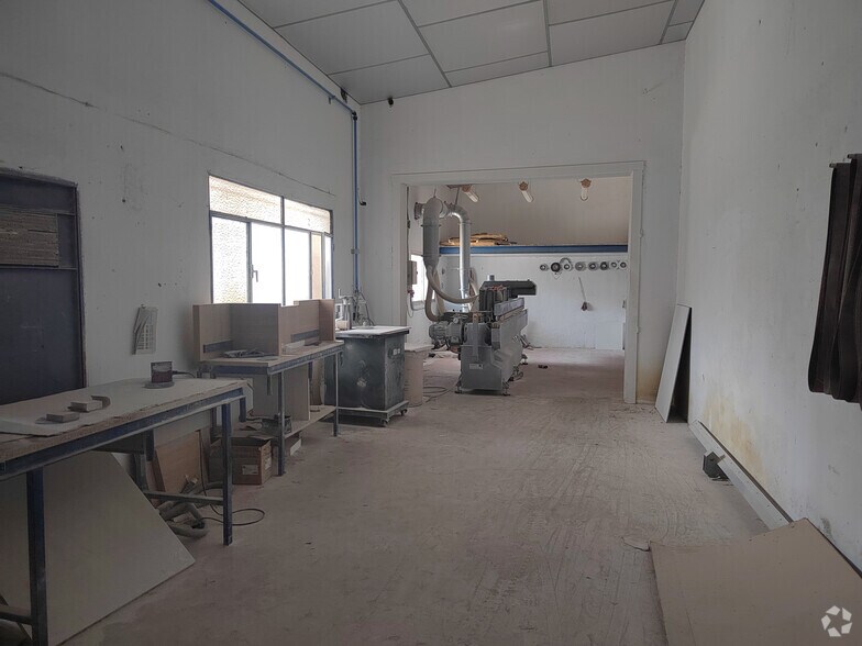 Nave en Torrejón de Ardoz, Madrid en venta - Foto del edificio - Imagen 3 de 15