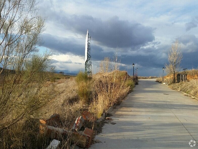 Calle de la Iglesia, 16, Tórtola de Henares, Guadalajara en venta - Foto del edificio - Imagen 3 de 3