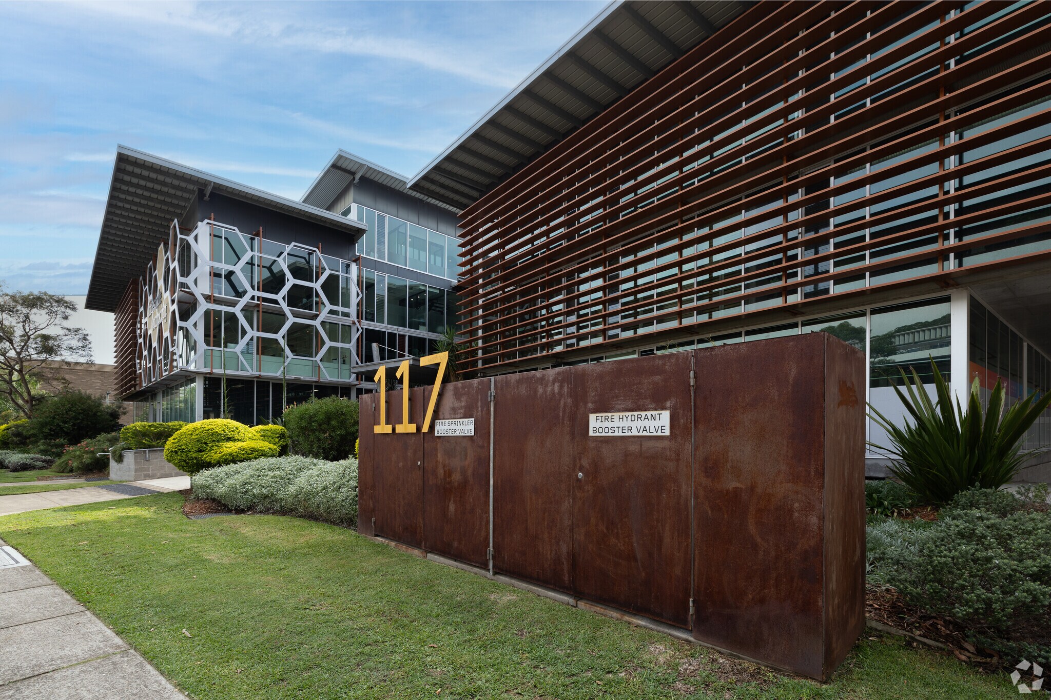 115-117 Old Pittwater Rd, Northern Beaches en alquiler Foto del edificio- Imagen 1 de 8