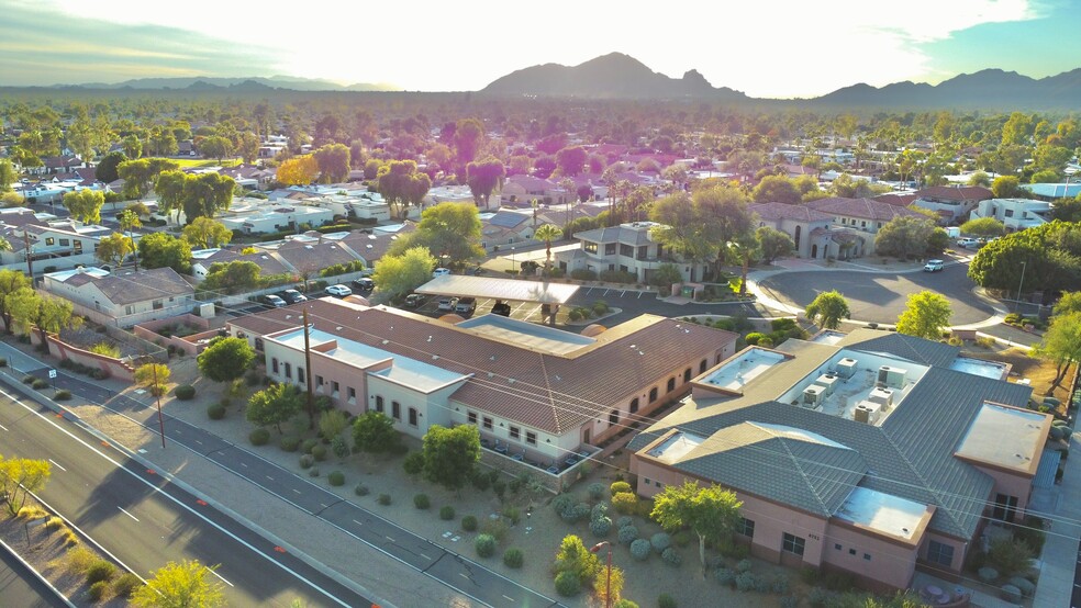 8767 E Via de Commercio, Scottsdale, AZ en venta - Foto del edificio - Imagen 3 de 6