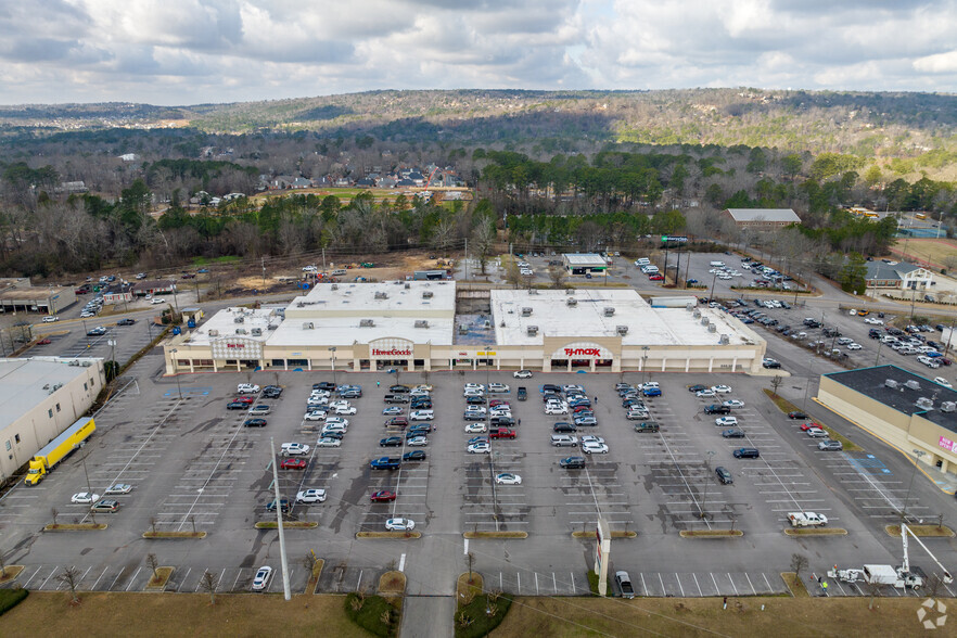 1646-1664 Montgomery Hwy, Birmingham, AL en alquiler - Vista aérea - Imagen 3 de 3