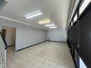 8 Stacey St, Bankstown en alquiler Foto del interior- Imagen 2 de 7