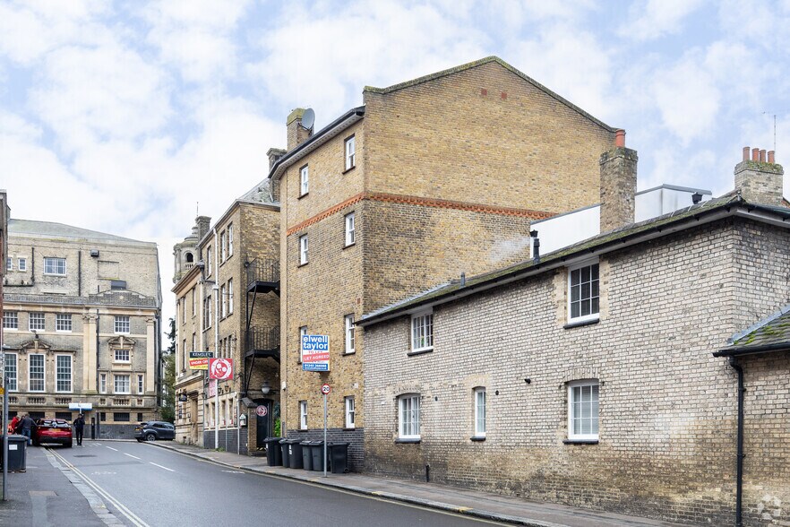 Waterloo Ln, Chelmsford en alquiler - Foto del edificio - Imagen 2 de 2