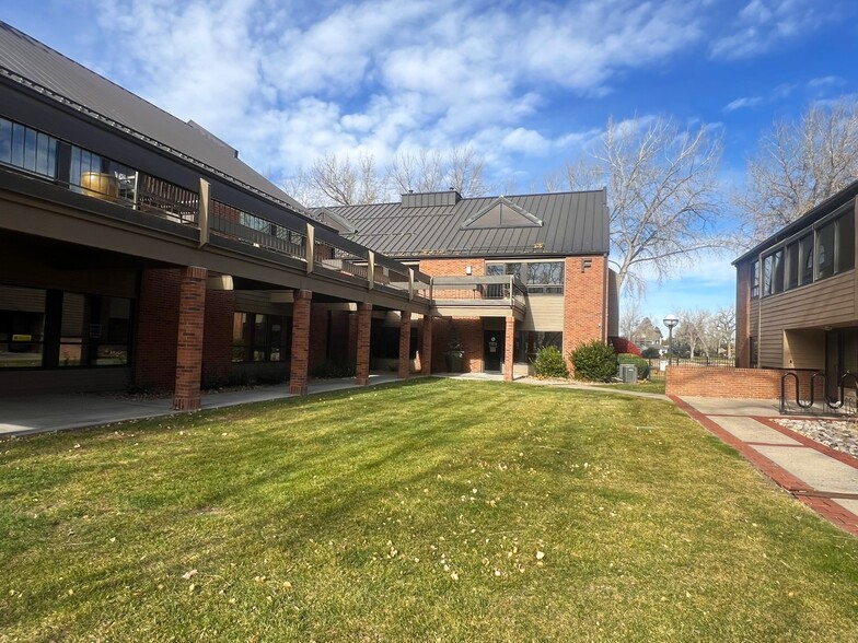 736 Whalers Way, Fort Collins, CO en alquiler - Foto del edificio - Imagen 1 de 11