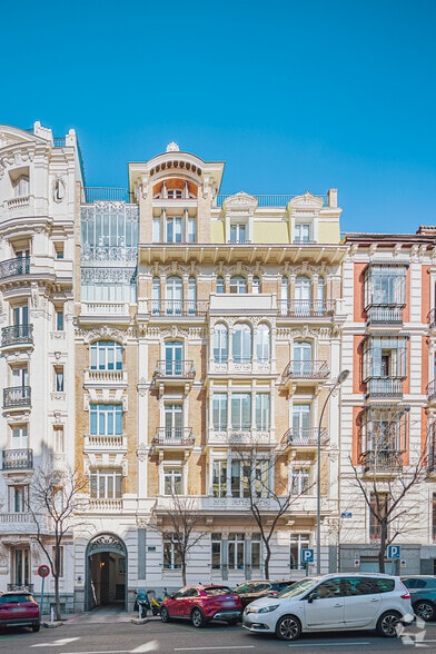 Calle de Montalbán, 7, Madrid, Madrid en venta - Foto del edificio - Imagen 1 de 1