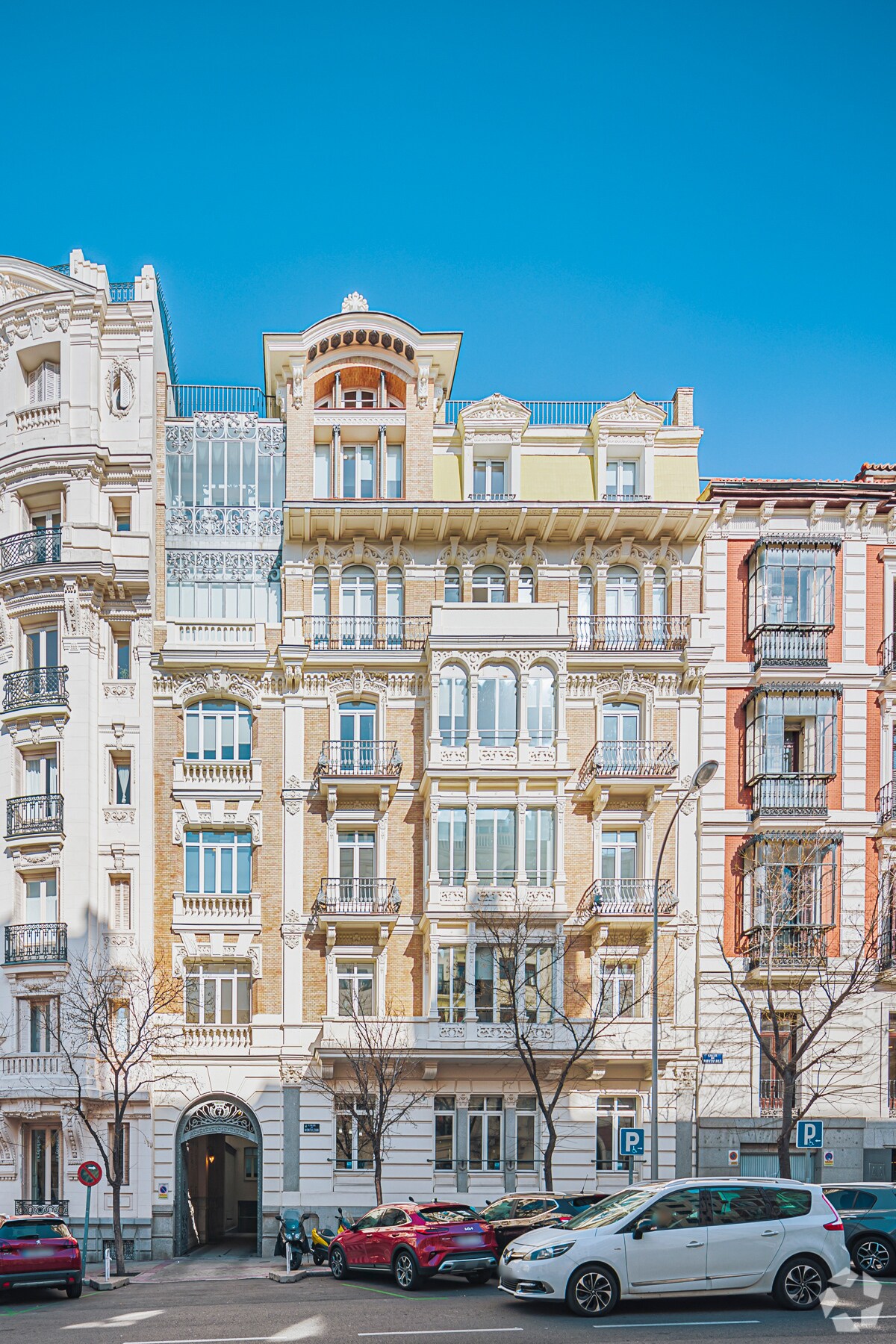 Calle de Montalbán, 7, Madrid, Madrid en venta Foto del edificio- Imagen 1 de 1