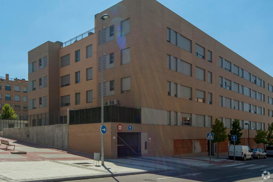 Edificio residencial en Arganda del Rey, Madrid en venta - Foto principal - Imagen 1 de 3