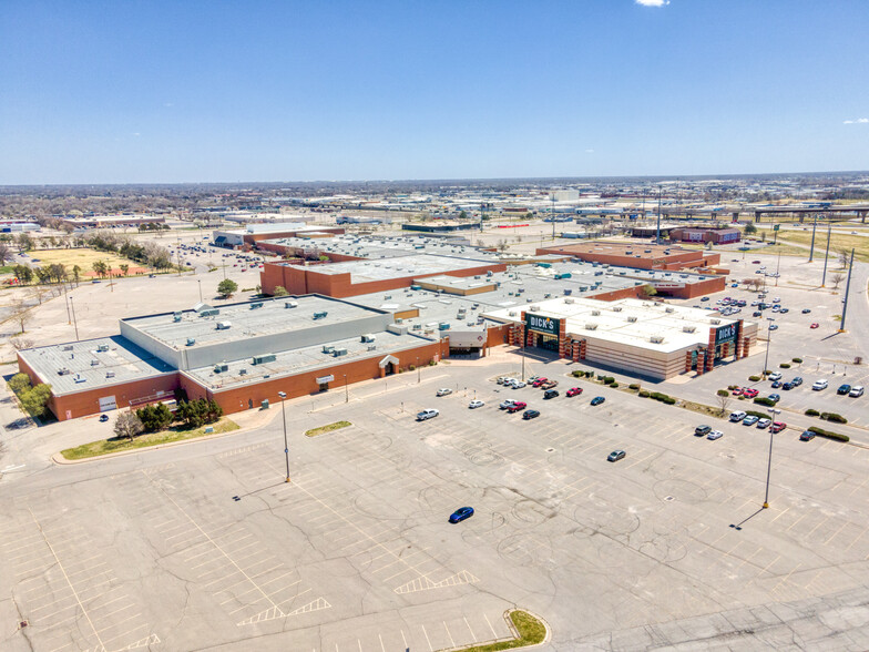 4600 W Kellogg Dr, Wichita, KS en venta - Foto del edificio - Imagen 2 de 7