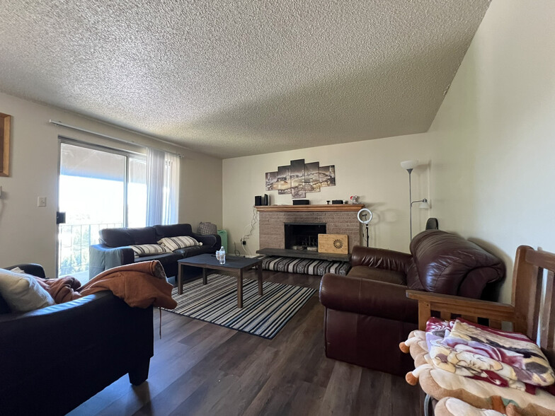 237 NW Timothy St, Pullman, WA en venta - Foto principal - Imagen 1 de 12